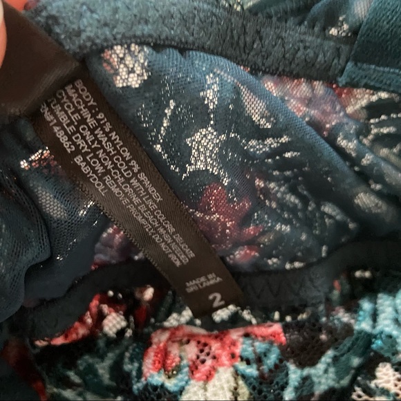 Torrid Curve floral lace camisole - Picture 8 of 9